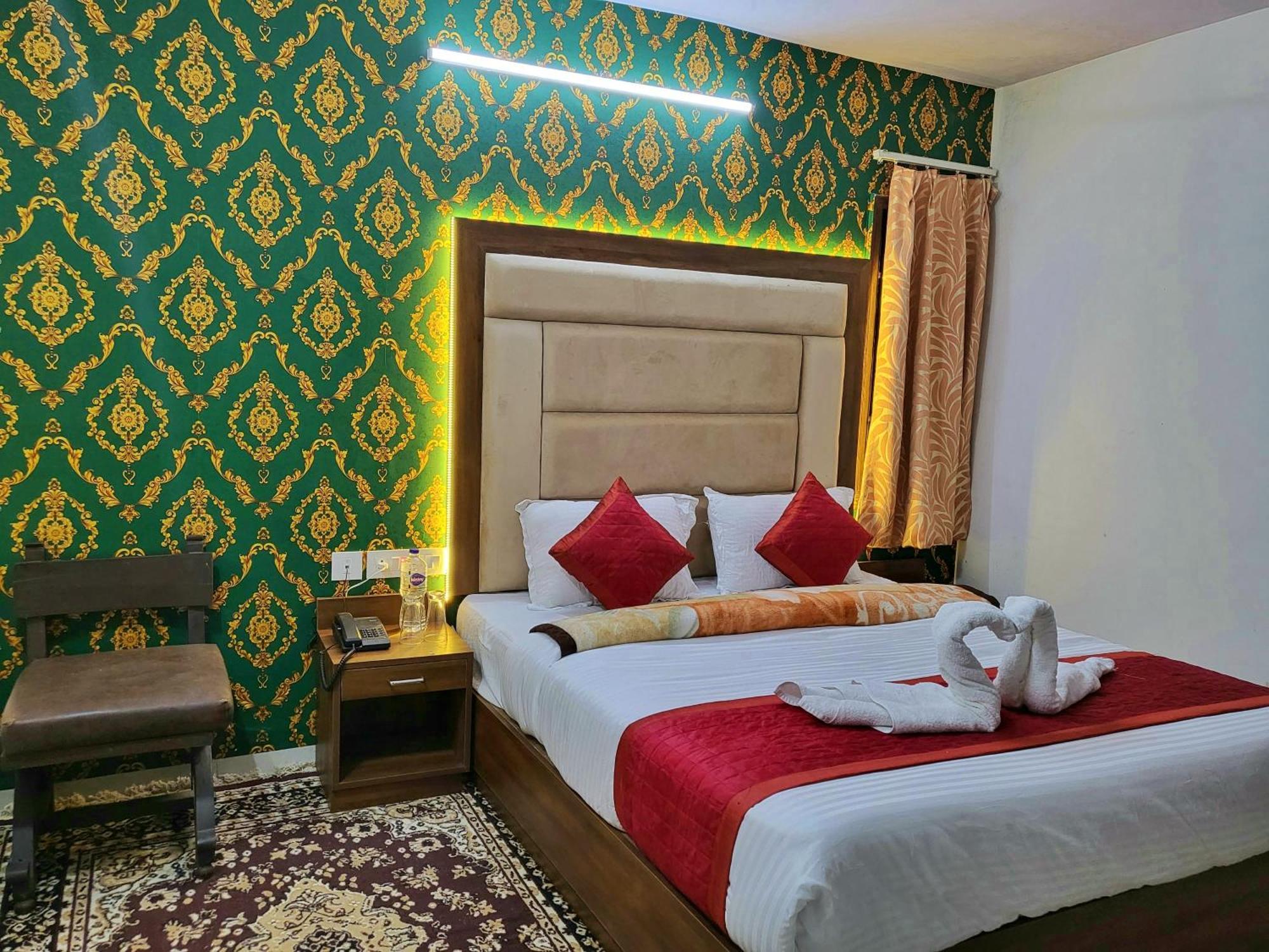 Bay Leaf By Live Inn Shimla Exterior foto